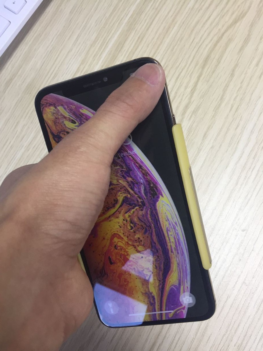 iPhone Xs Max單手操作右上角觸摸